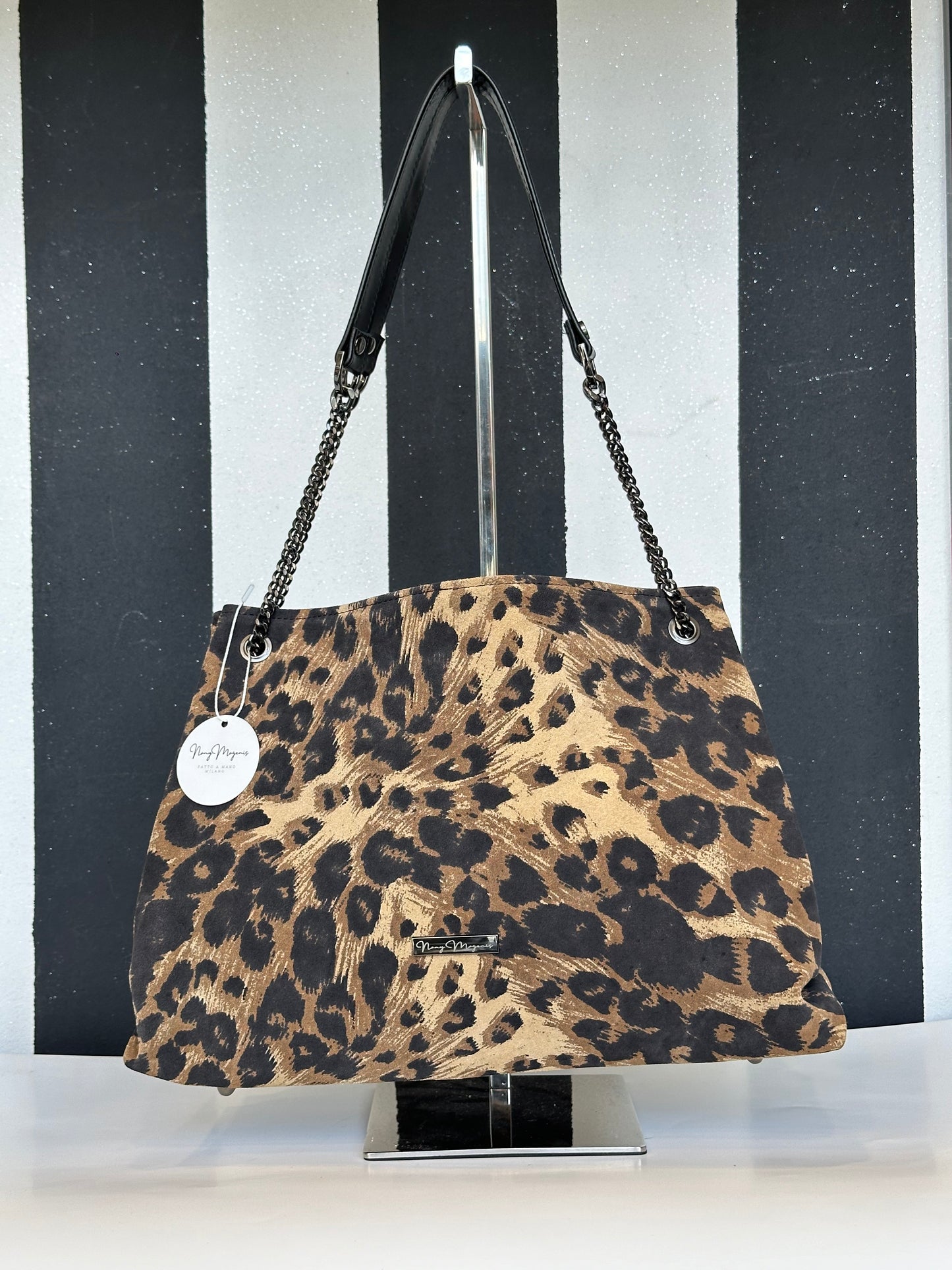 Borsa artigianale a spalla e tracolla in vera pelle con fantasia animalier leopardata. Modello Ismi di Nany Magenis