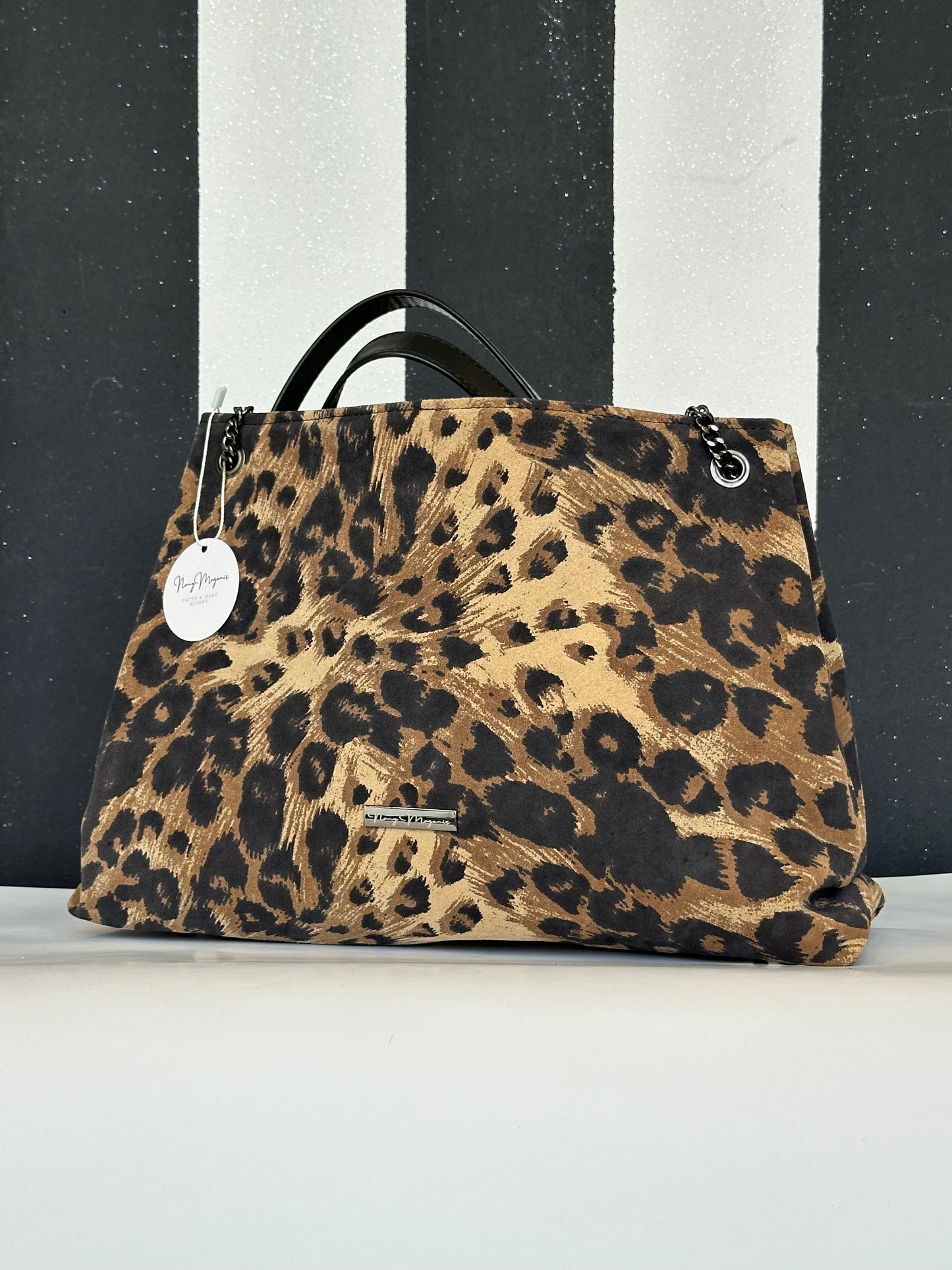 Borsa artigianale a spalla e tracolla in vera pelle con fantasia animalier leopardata. Modello Ismi di Nany Magenis