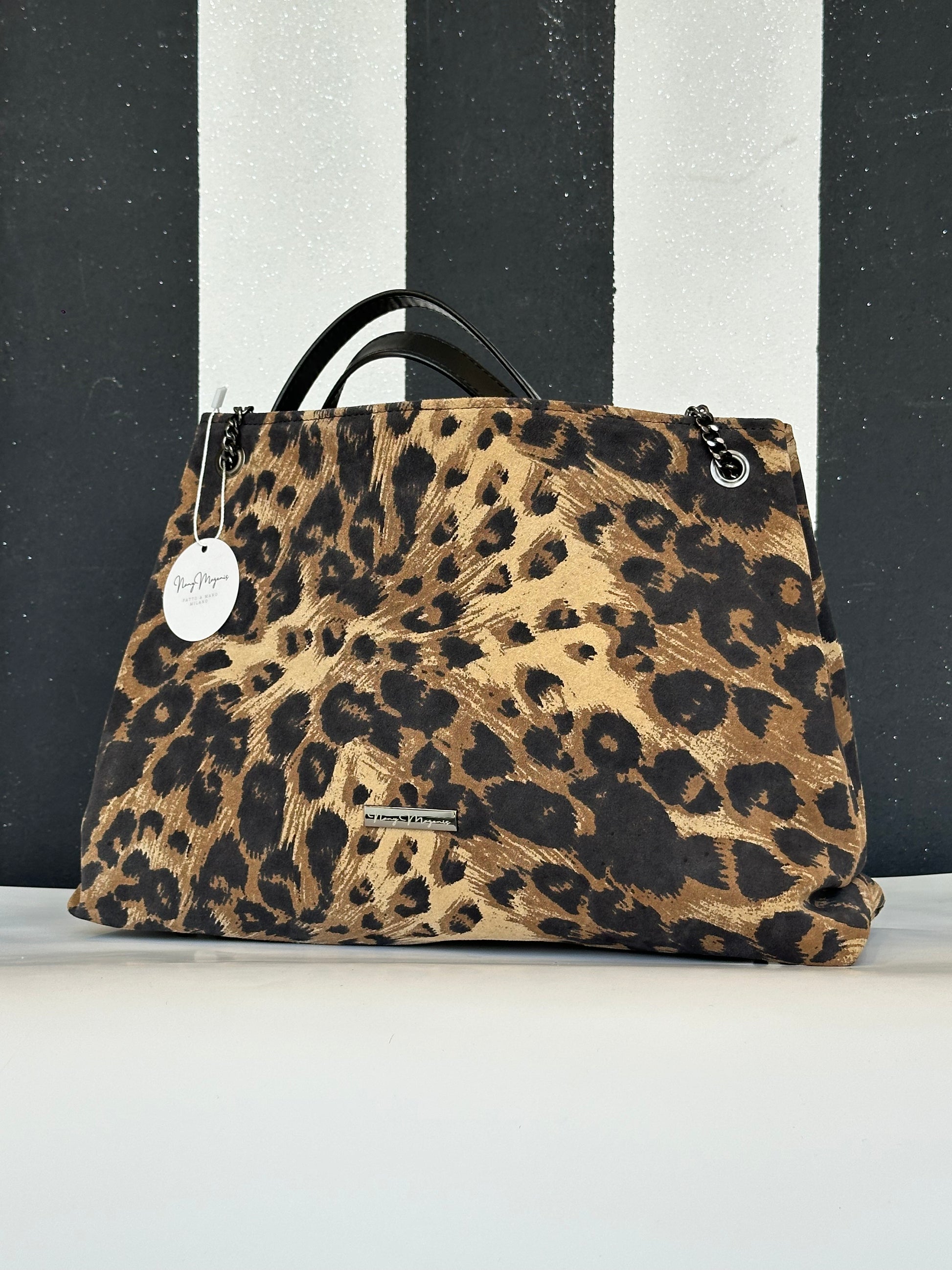 Borsa artigianale a spalla e tracolla in vera pelle con fantasia animalier leopardata. Modello Ismi di Nany Magenis