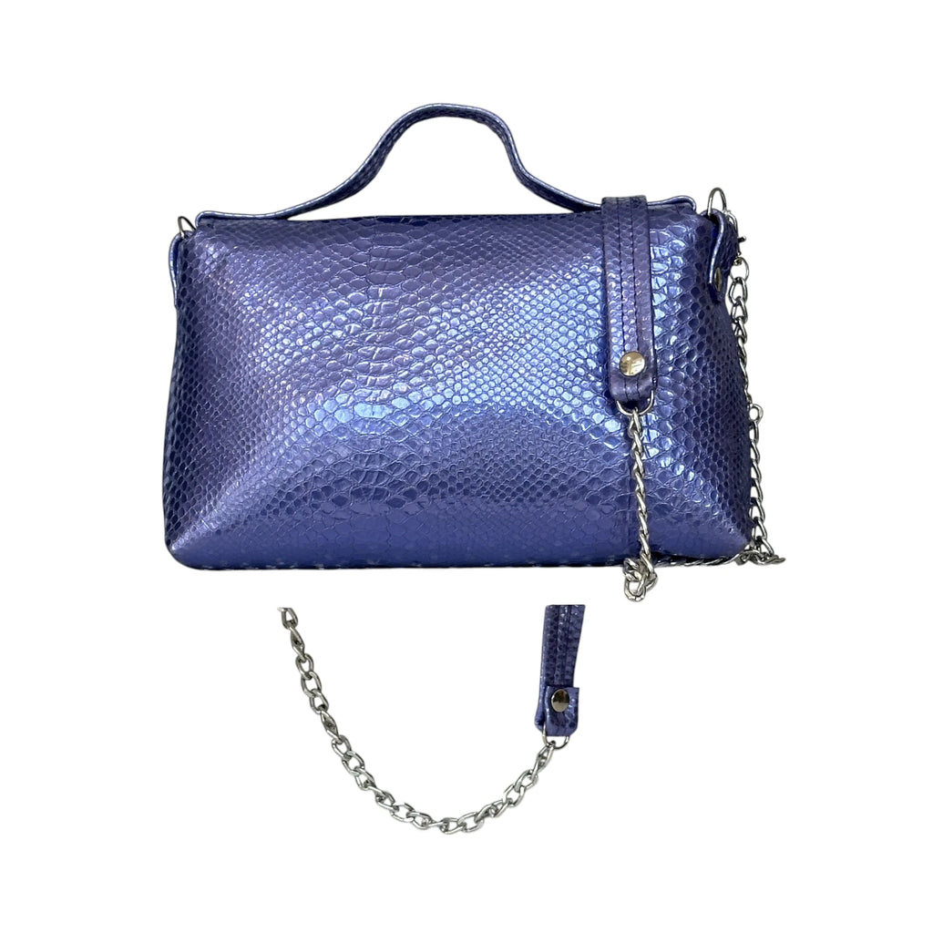 Borsa Artigianale Amada in pelle metallizata con cuore blu con catena regolabile di Nany Magenis